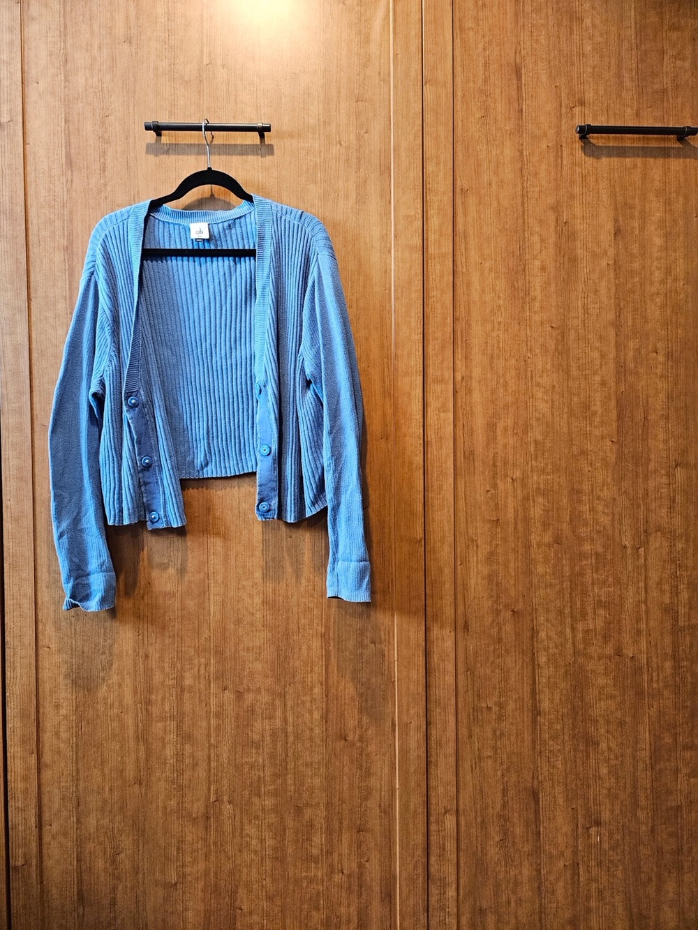 Light Blue Ribbed V-Neck Button Cardigan - Picture 3 of 4